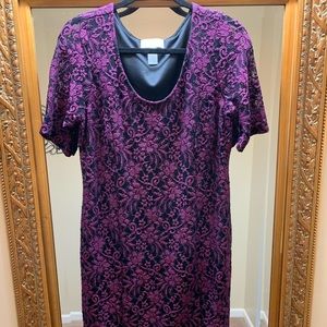 Jessica Simpson maternity body con dress.